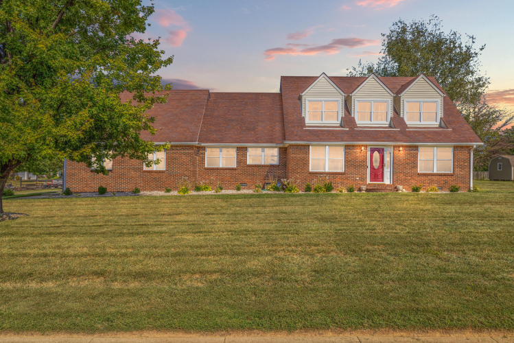 908 W Count Fleet Circle Danville, KY 40422 | MLS 24018011