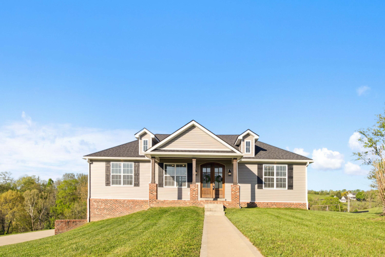 28  Creek Side Drive Lancaster, KY 40444 | MLS 24018224