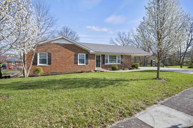 313  Hickory Hill Drive Nicholasville, KY 40356 | MLS 24018277