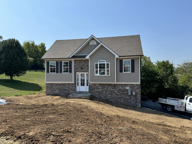 1814  Adkinson Drive Richmond, KY 40475 | MLS 24018279