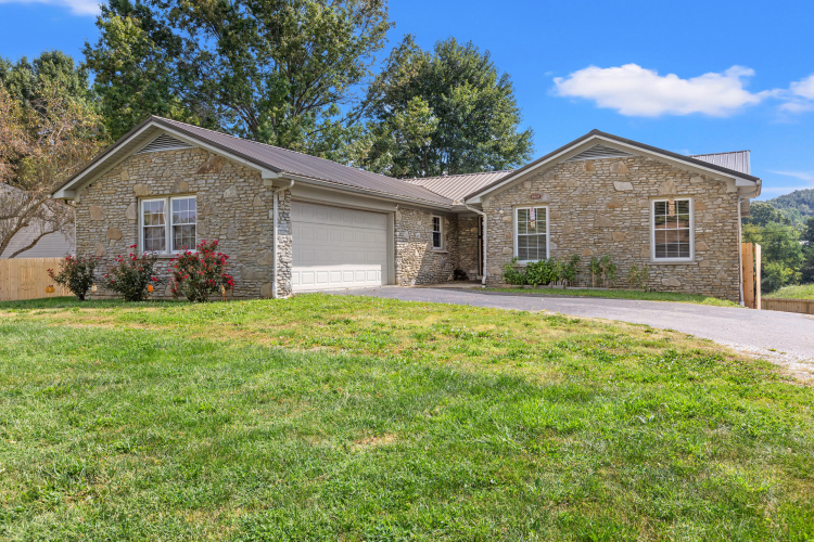 158  Redbud Drive Berea, KY 40403 | MLS 24018587