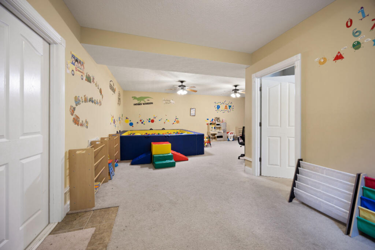 Listing Image 55