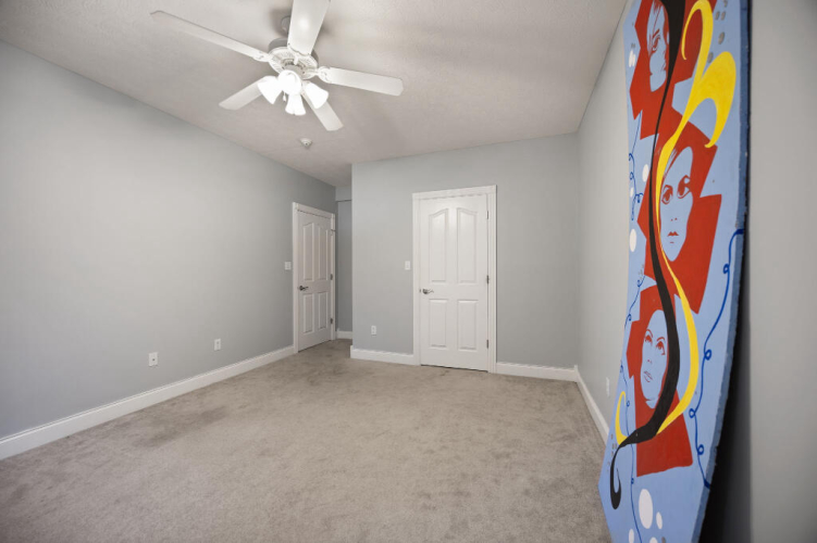 Listing Image 60