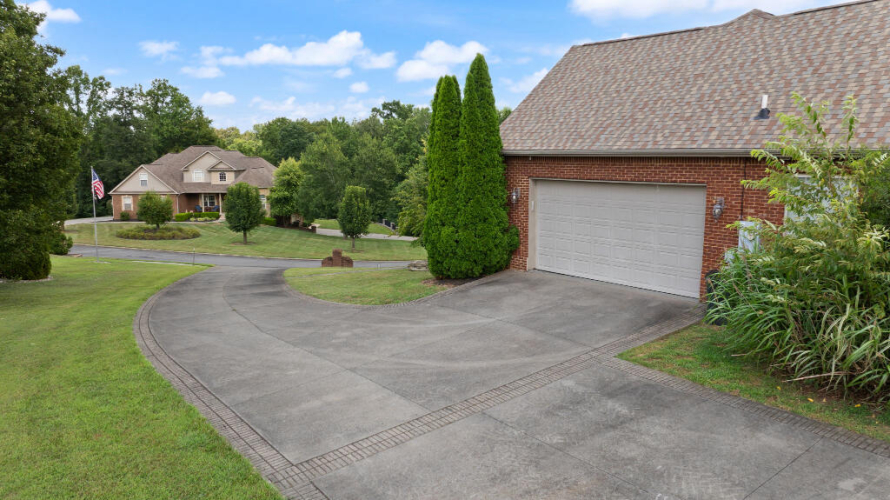 Listing Image 77