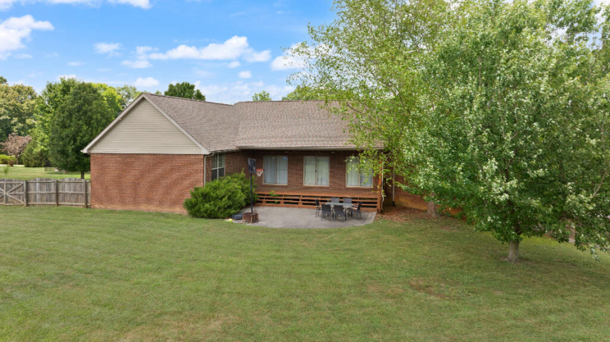 Listing Image 80