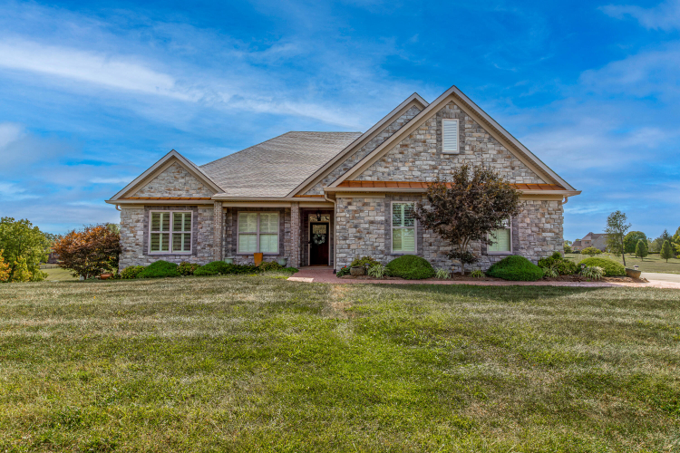 779  Chandamere Way Nicholasville, KY 40356 | MLS 24018814