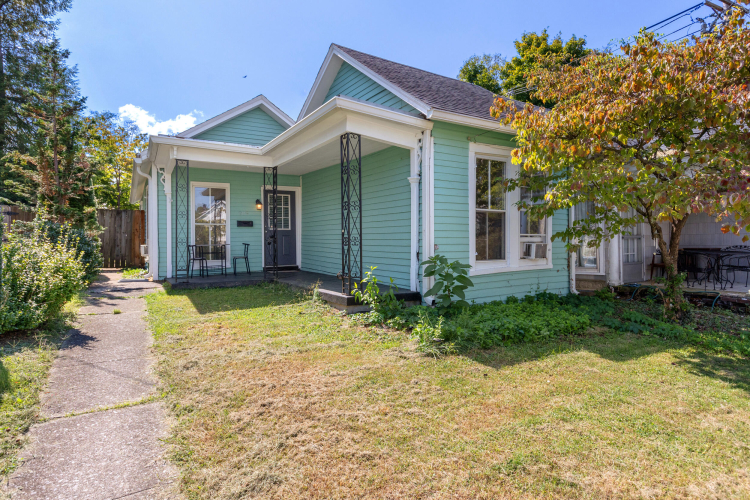 209 W Campbell Street Frankfort, KY 40601 | MLS 24019711