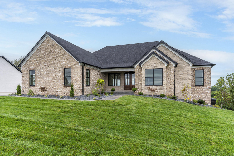 4237  Equestrian Way  Richmond, KY 40475 | MLS 24019874