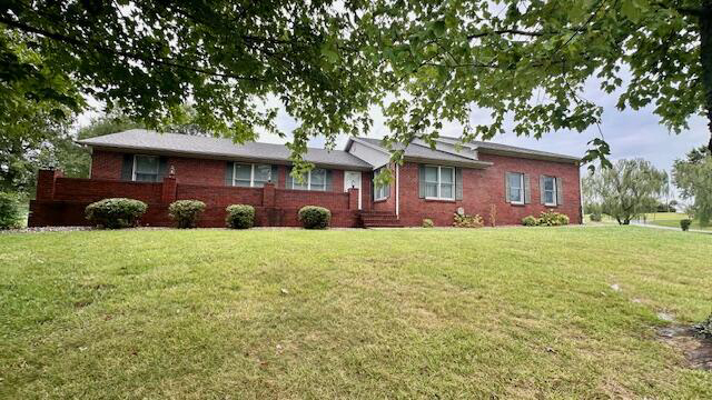 145  Lake Drive Harrodsburg, KY 40330 | MLS 24020276