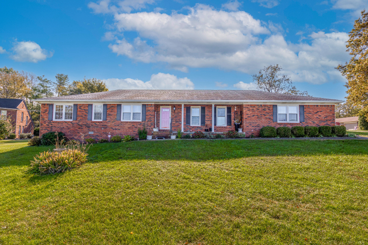 424  Brookview Place Danville, KY 40422 | MLS 24020689