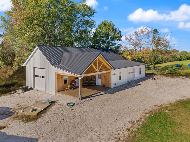 Listing Image 40