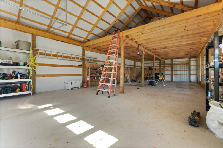 Listing Image 48