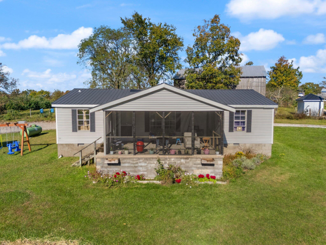 Listing Image 9