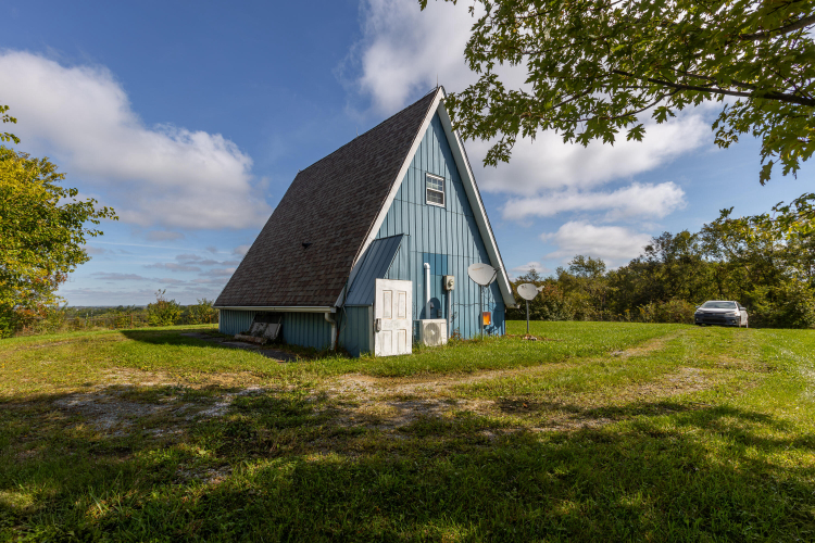 Listing Image 17