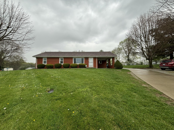 1040  Alton Station Road Lawrenceburg, KY 40342 | MLS 24021048