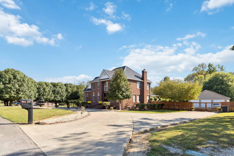 Listing Image 114
