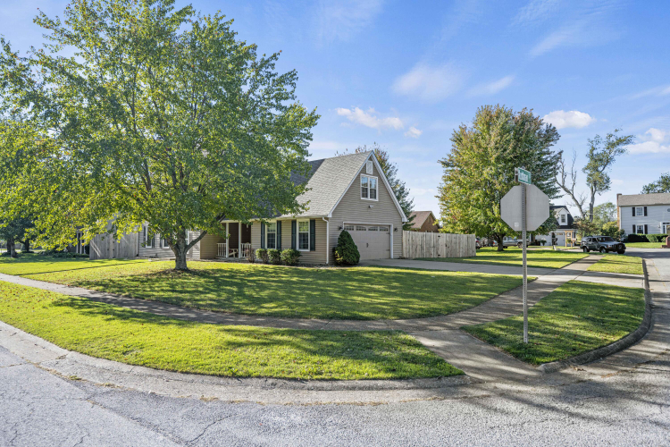 466  Kuhlman Drive Versailles, KY 40383 | MLS 24021367