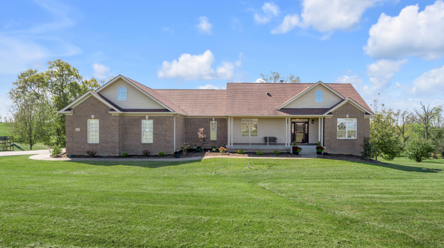 100  Hyde Park Lane Georgetown, KY 40324 | MLS 24021518