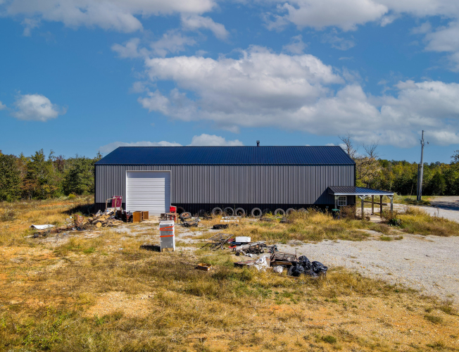 Listing Image 12