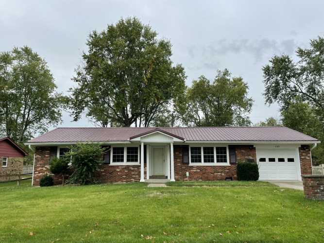 229  Hawthorne Drive Frankfort, KY 40601 | MLS 24021804