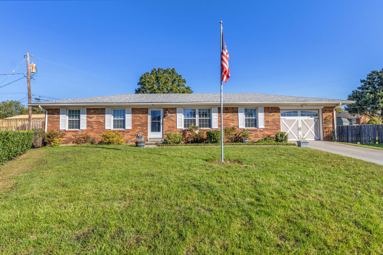 635  Shaftsbury Court Lexington, KY 40505 | MLS 24022011