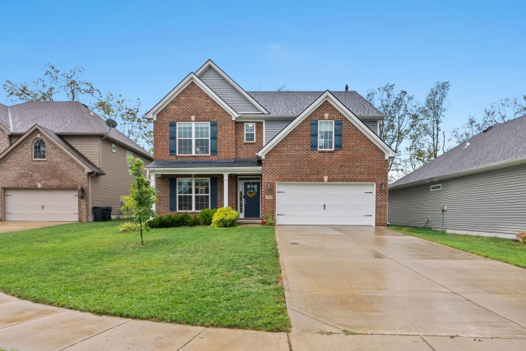 220  Brunswick Circle Versailles, KY 40383 | MLS 24022106