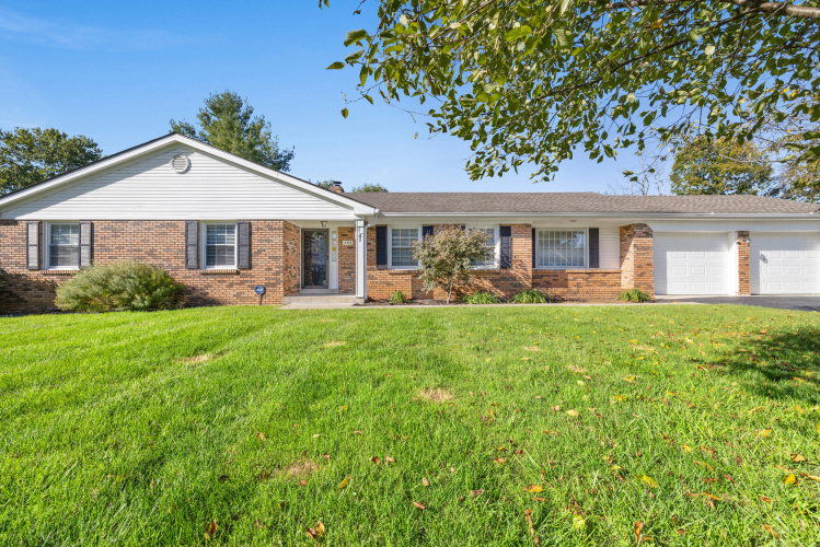 342  Brookside Drive Danville, KY 40422 | MLS 24022118