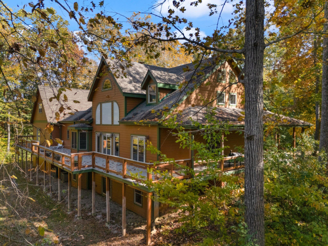 Listing Image 10