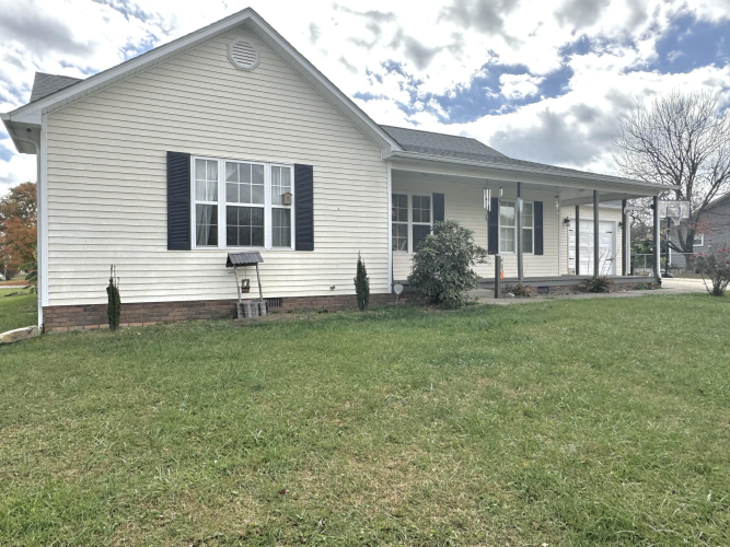 51  Amanda Drive London, KY 40744 | MLS 24022864