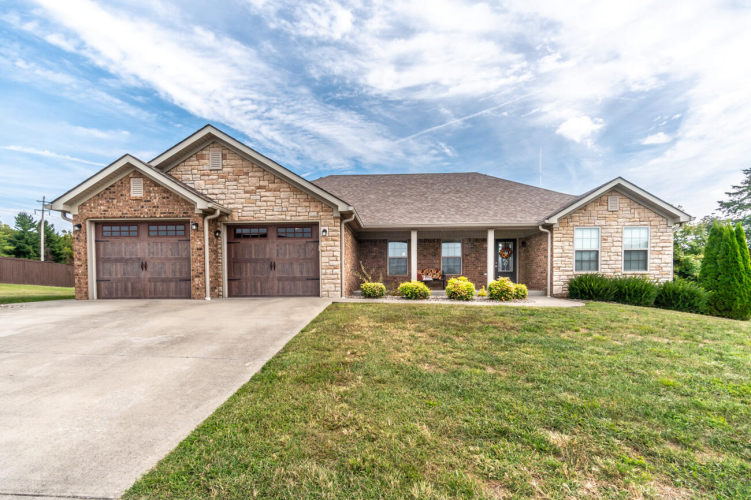 1046  Vineyard Way Berea, KY 40403 | MLS 24022907