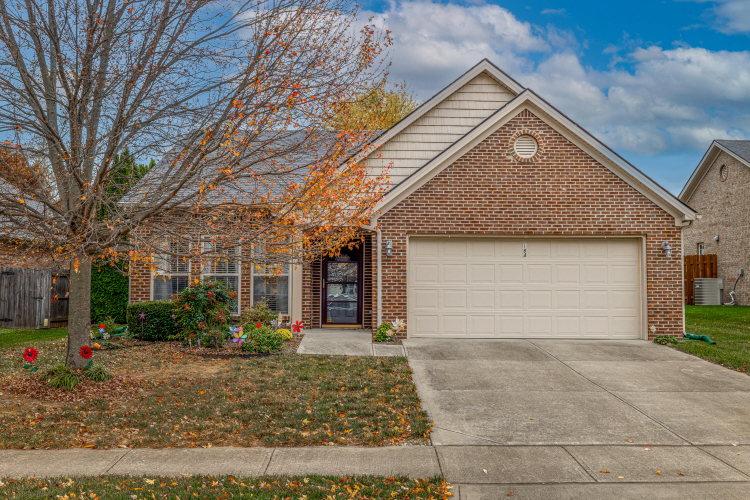 184  Paddock Drive Versailles, KY 40383 | MLS 24023197