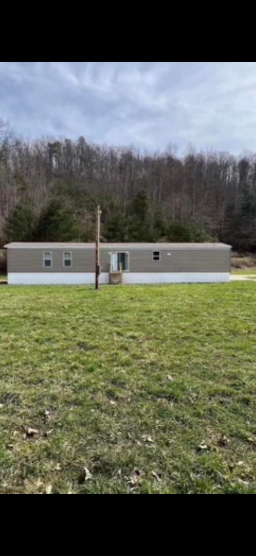 4895  Campton Baptist Road Campton, KY 41301 | MLS 24023561