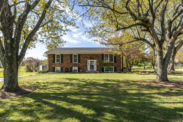 106  Pebble Beach Drive Georgetown, KY 40324 | MLS 24023833