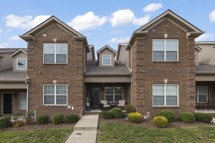 1302  Russell Springs Drive Lexington, KY 40511 | MLS 24024045