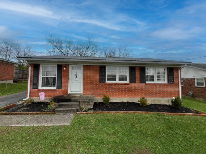 17  Hiawatha Trail Winchester, KY 40391 | MLS 24024099