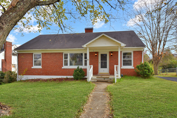 15  Finley Road Winchester, KY 40391 | MLS 24024318