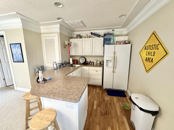 Listing Image 27