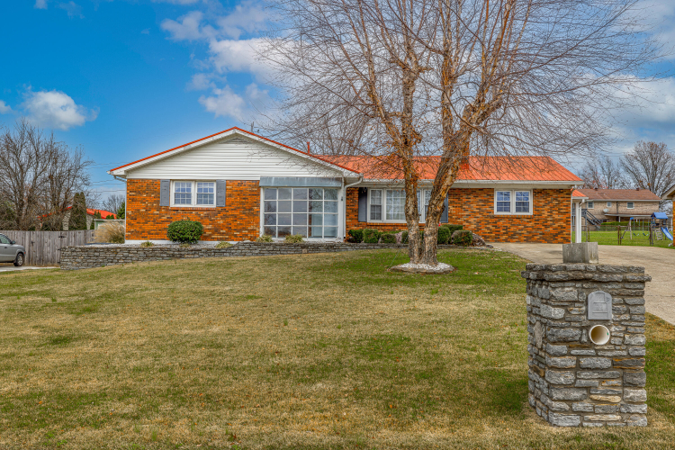 8  Chickadee Lane Winchester, KY 40391 | MLS 24024943