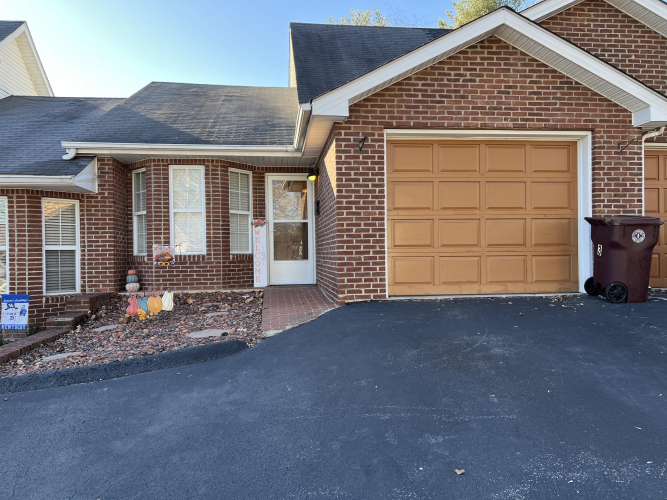 210 E Limestone Street Somerset, KY 42501 | MLS 24024974