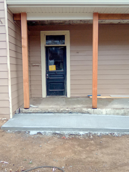 Listing Image 4
