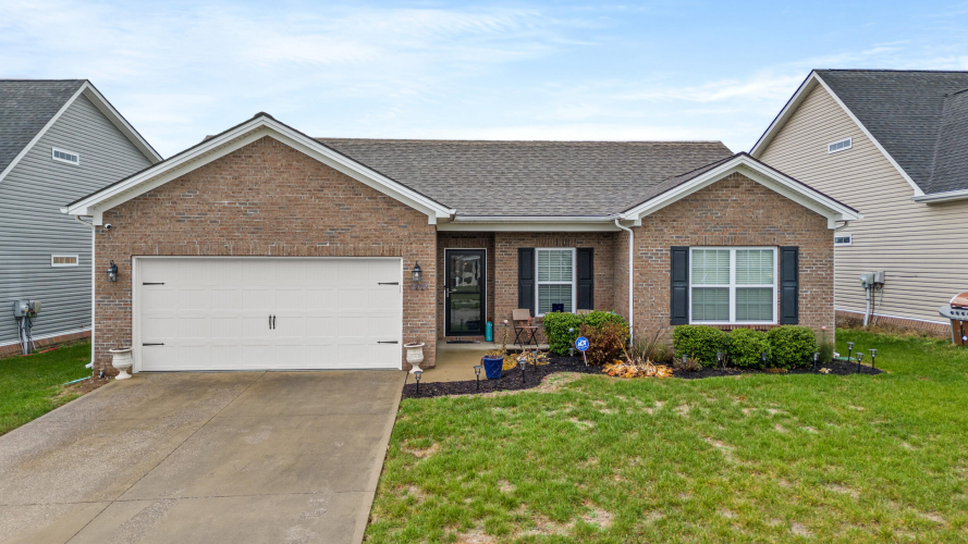 1369  Silver Springs Drive Lexington, KY 40511 | MLS 24025676