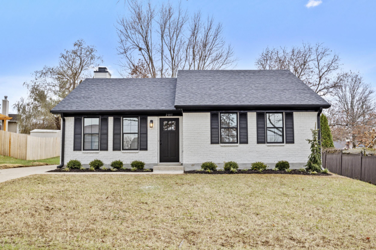 2395  Stonewood Lane Lexington, KY 40509 | MLS 24025815