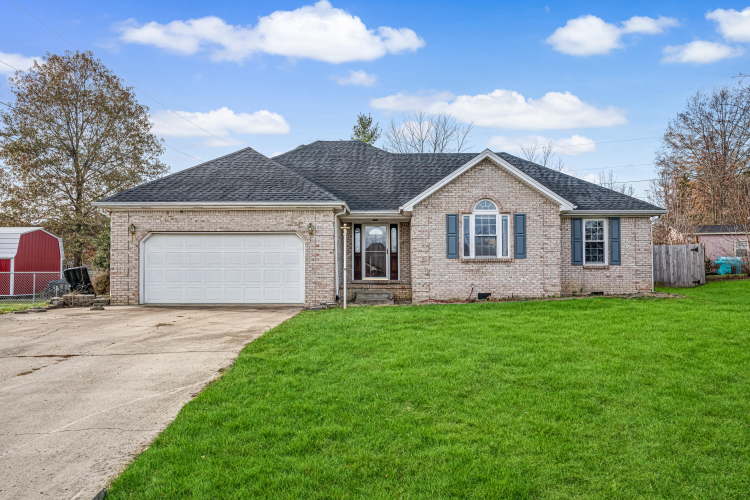 1378  Bonnie Blue Loop Lawrenceburg, KY 40342 | MLS 24025848