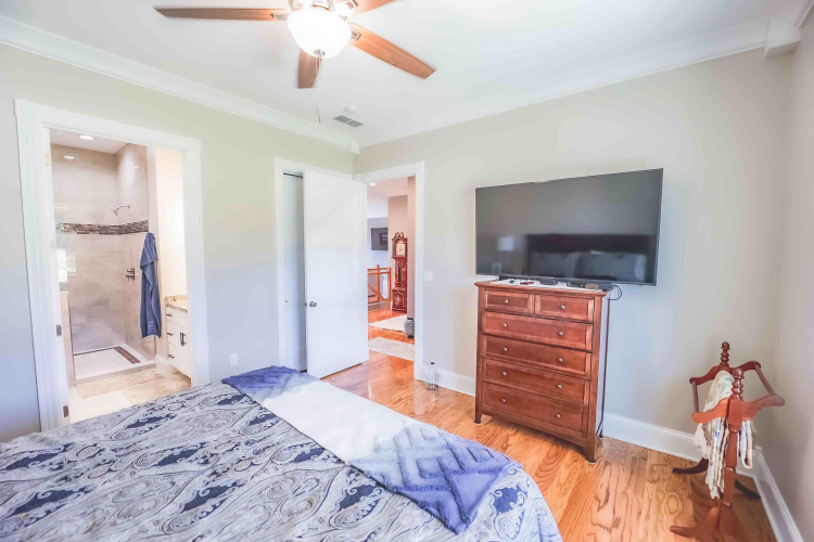 Listing Image 55