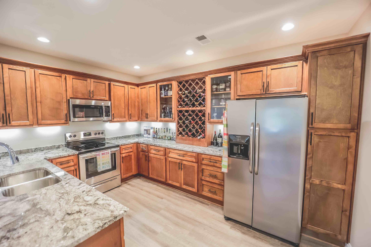 Listing Image 80