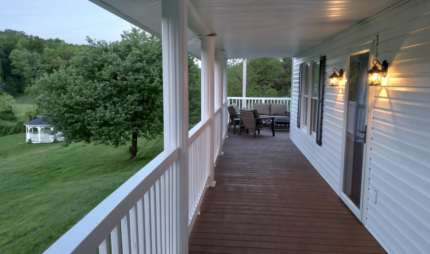 Listing Image 4