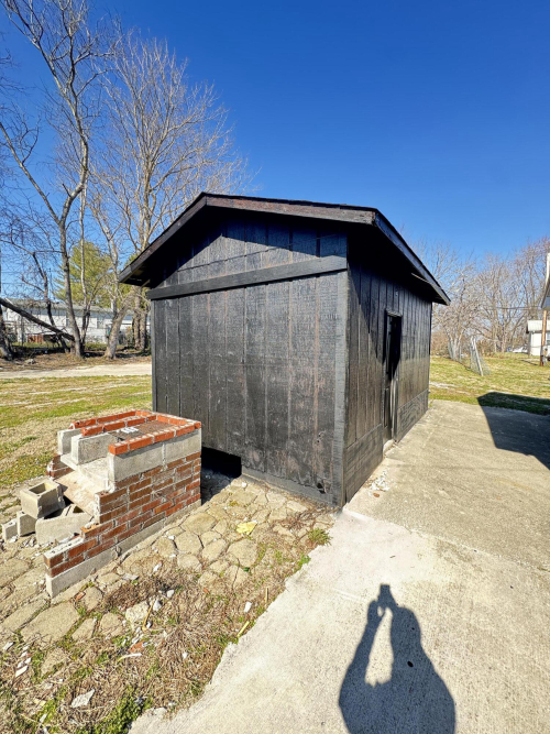 Listing Image 21