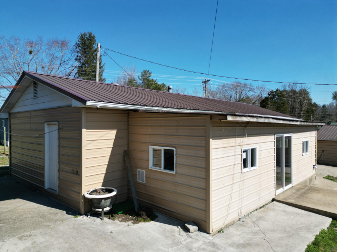 Listing Image 6