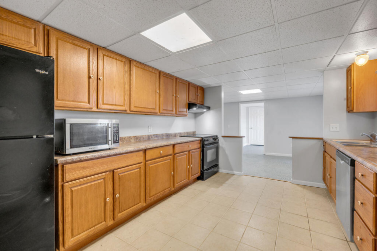 Listing Image 52