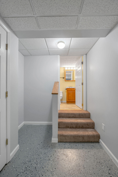 Listing Image 58